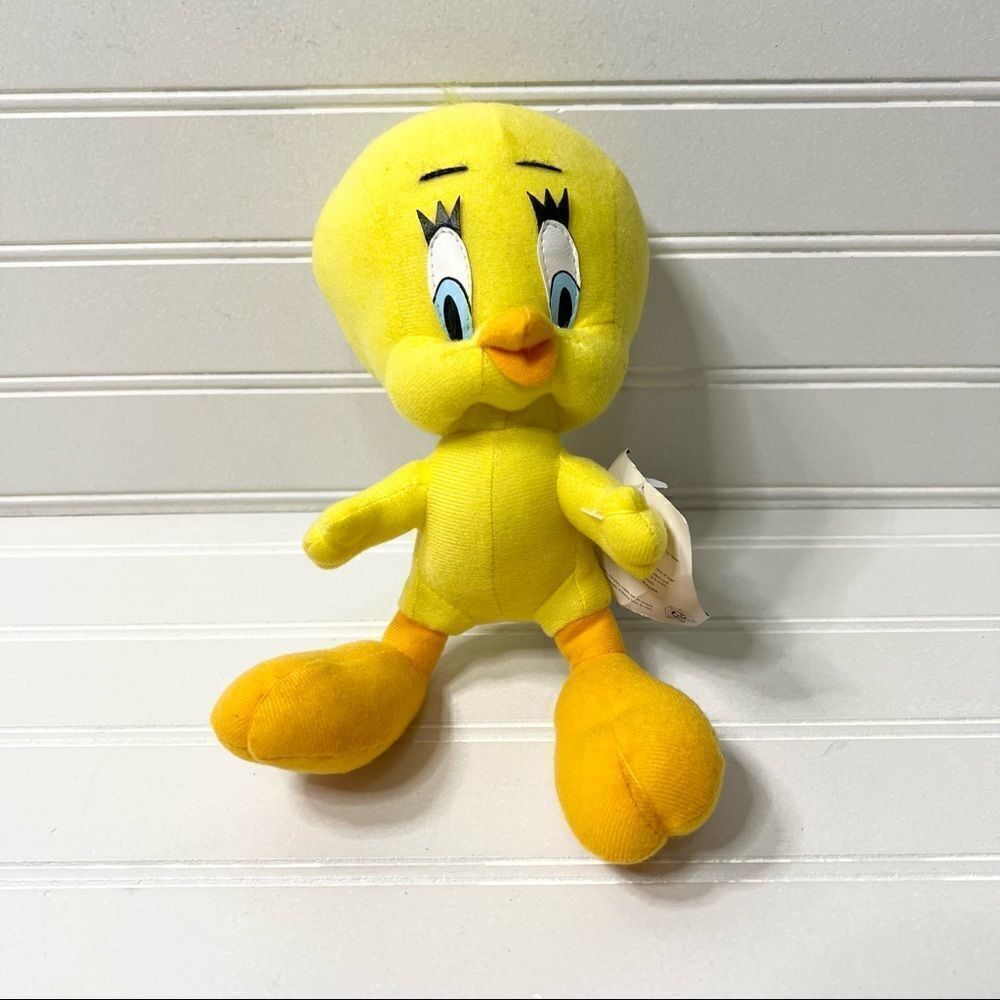 NWT Vintage Looney Tunes Warner Brothers Tweety Bird Yellow Plush Stuffed Animal